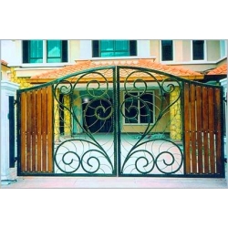 Swing Gate